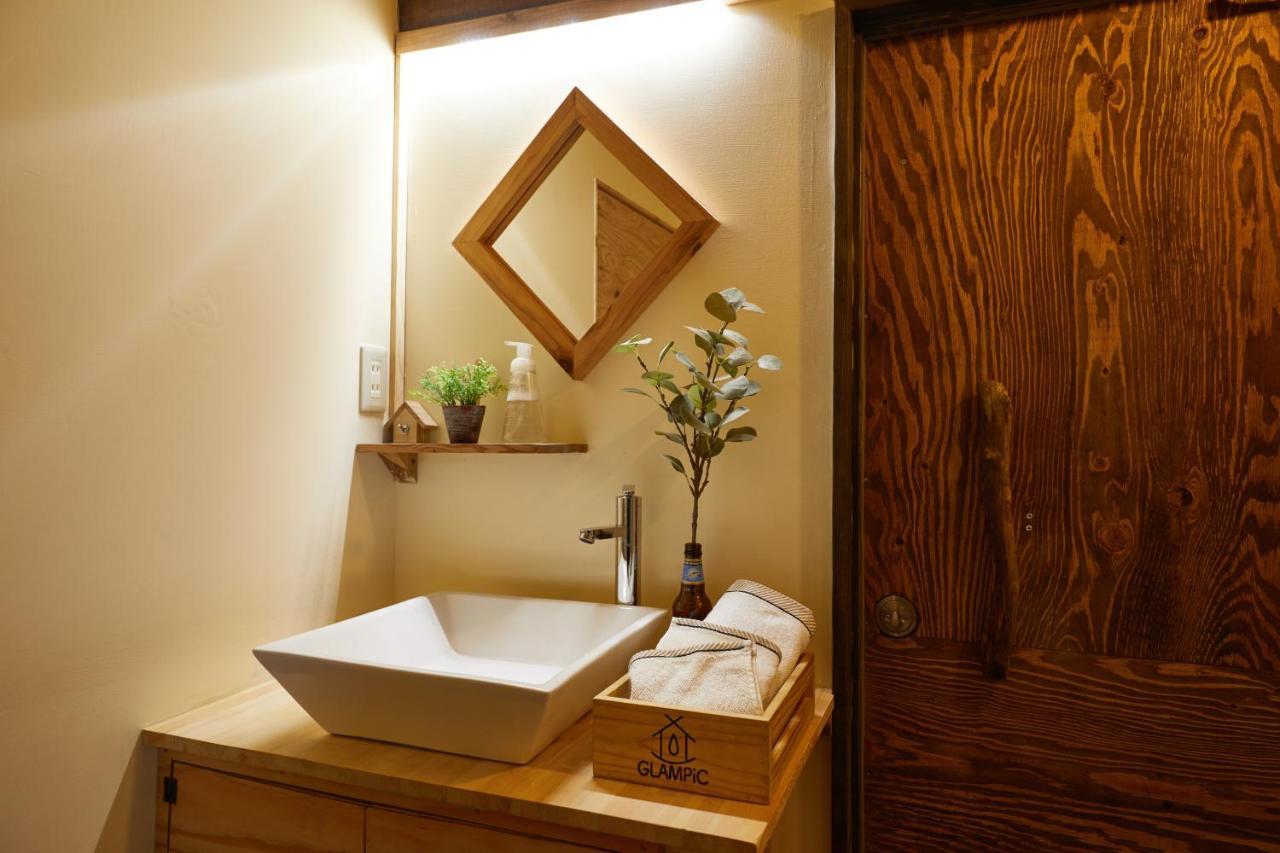 Glampic Guesthouse 現在は一棟貸 Tokamachi Ngoại thất bức ảnh